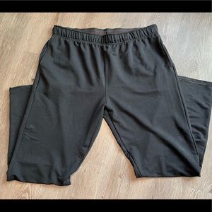 Men’s sweats/jogger pants